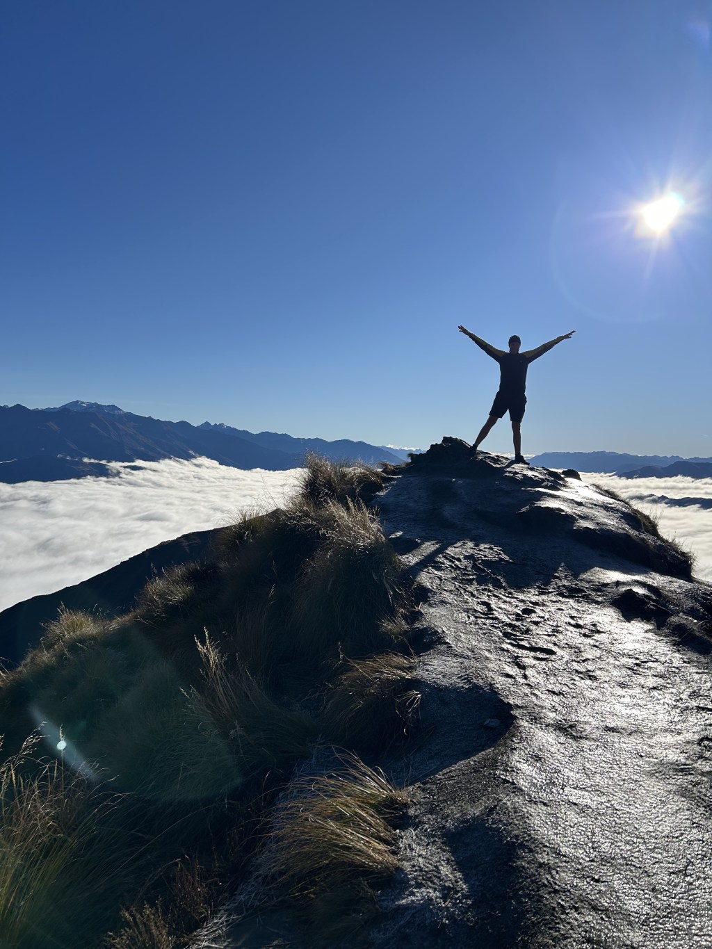 Roys Peak: Above the Cloud&nbsp;Line